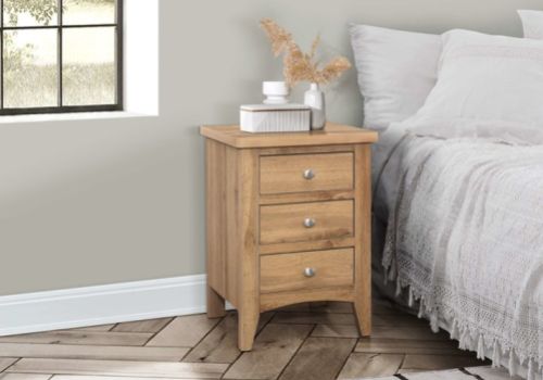 Birlea Hampstead Oak Finish 3 Drawer Bedside