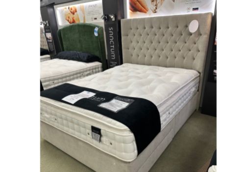 STORE CLEARANCE Sanctum Kingley 11000 Pocket 5ft Kingsize 2 Drawer Bed With Headboard