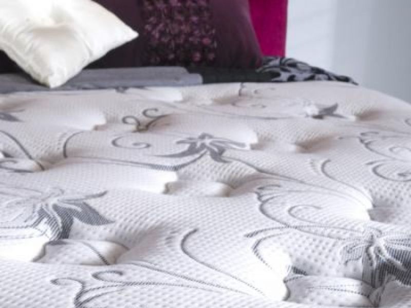 Vogue Edward 4ft6 Double Bed