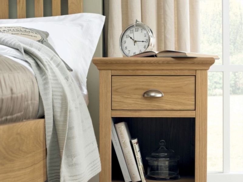 Bentley Designs Hampstead Oak 1 Drawer Nightstand