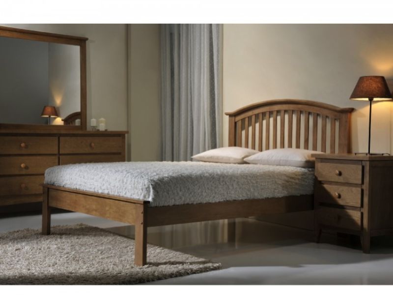 Flintshire Leeswood 4ft6 Double Oak Finish Bed