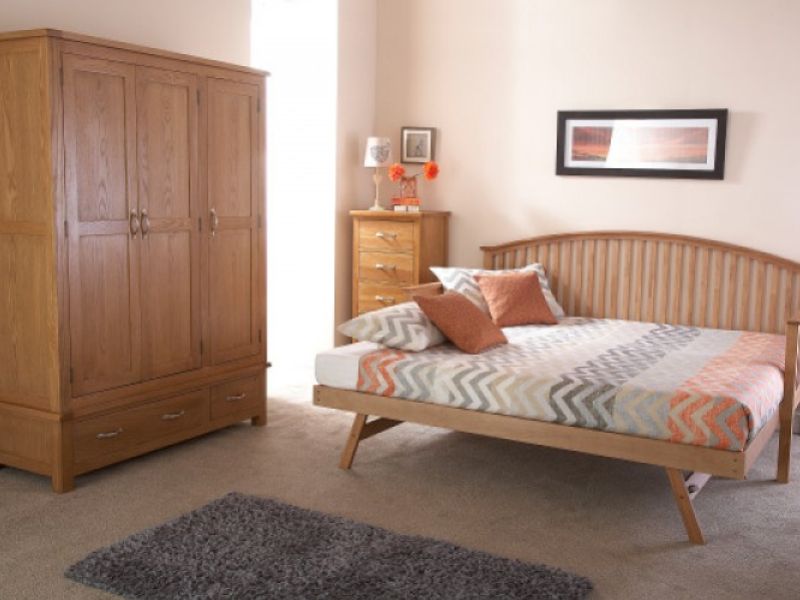 GFW Madrid 3ft Single Oak Finish Wooden Trundle Bed