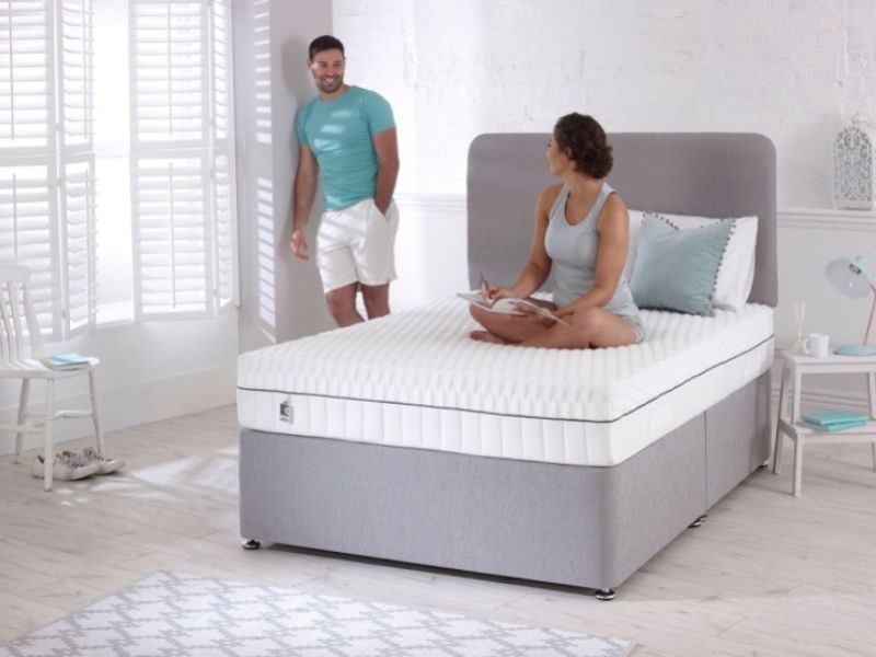 Breasley UNO Breathe Boxed 4ft Small Double Memory Foam Mattress