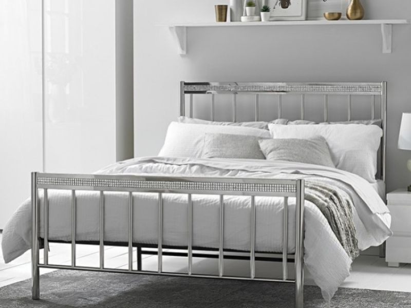LPD Bellini 4ft6 Double Chrome Metal Bed Frame
