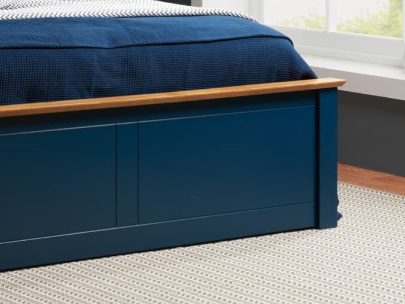 Blue wood queen bed online
