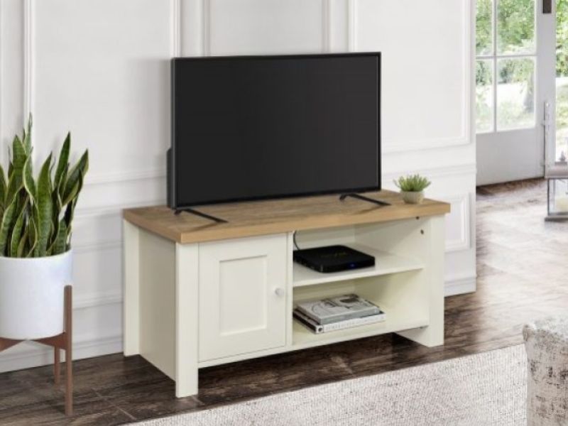 Birlea Highgate Cream And Oak Finish Small TV Unit