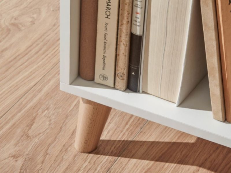 GFW Alma LampTable in White And Oak