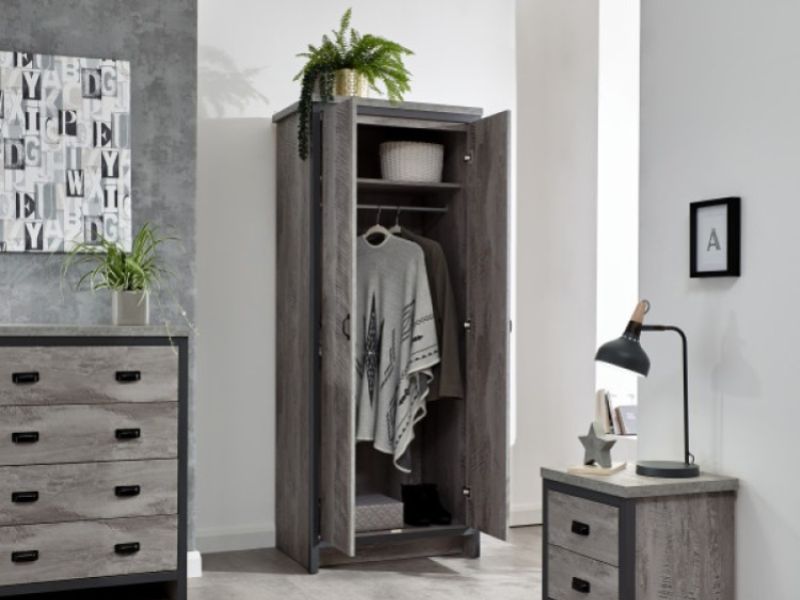 GFW Boston 3 Piece Bedroom Set In Grey