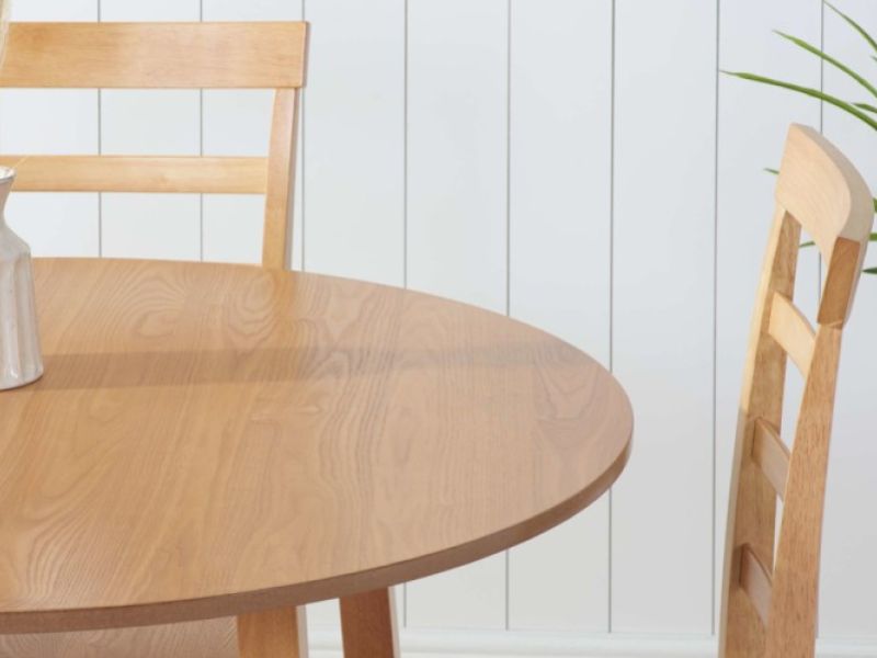 Birlea Pickworth Round Dining Set With 4 Upton Chairs In Oak