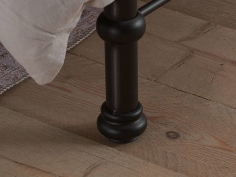 Birlea Bronte 4ft6 Double Black Metal Bed Frame