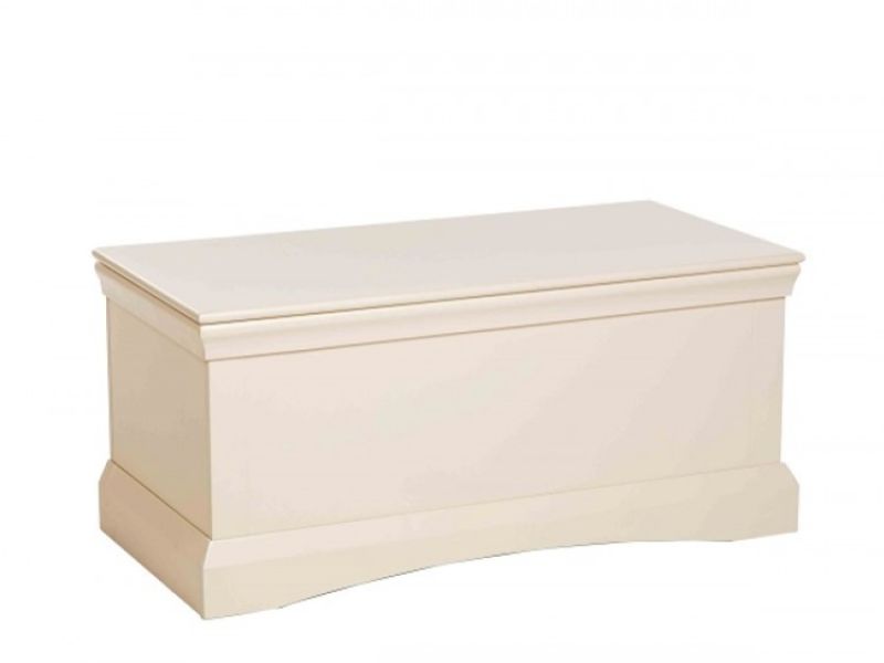 Core Quebec Cream Ottoman Blanket Box