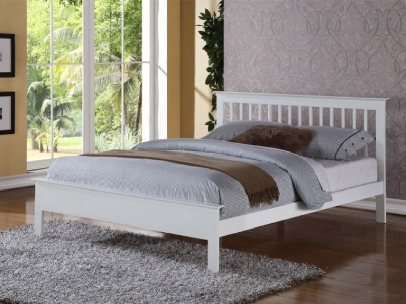 Flintshire Pentre 4ft6 Double White Wooden Bed