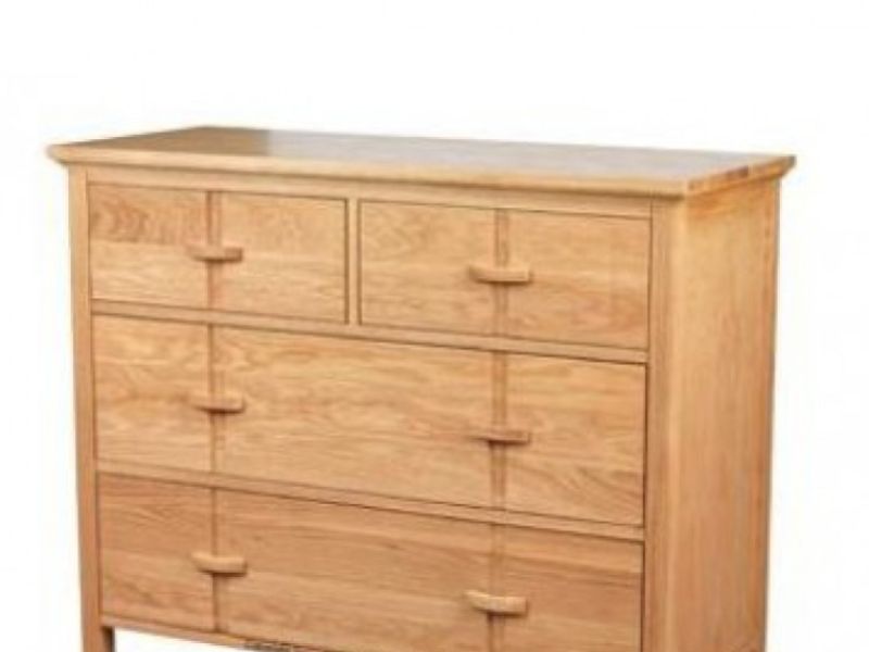 Sweet Dreams Wren 4 Drawer Chest of Drawers in Oak