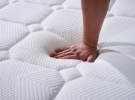 Birlea Sleepsoul Bliss 2000 Pocket And Memory Foam Pillow Top 3ft Single Mattress Thumbnail