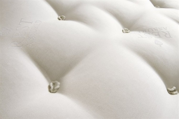 Rest assured 1400 pocket hot sale divan bed